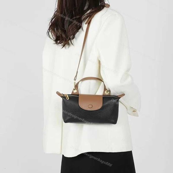 handle designer wallet wholesale mini wallet fashion handbag derma reconstruction of oblique short cross dumpling bag bags designer women ba, Red;black
handle designer wallet wholesale mini wallet fashion handbag derma reconstruction of oblique short cross dumpling bag bags designer women ba, Red;black