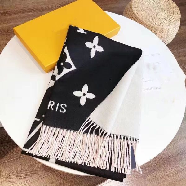stylish design letter printed scarf temperament everything with warm shawl, Blue;gray
stylish design letter printed scarf temperament everything with warm shawl, Blue;gray