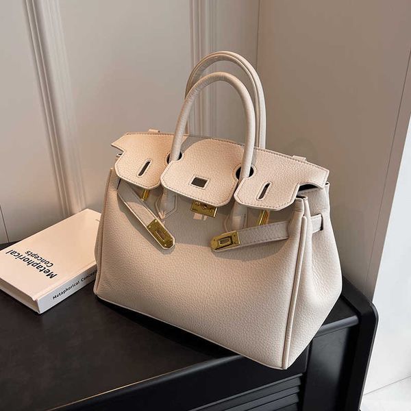 h ermes brikis's handbags wholesale advanced and westernized small bag 2023 new women's popular versatile crossbody fashion handba
h ermes brikis's handbags wholesale advanced and westernized small bag 2023 new women's popular versatile crossbody fashion handba
