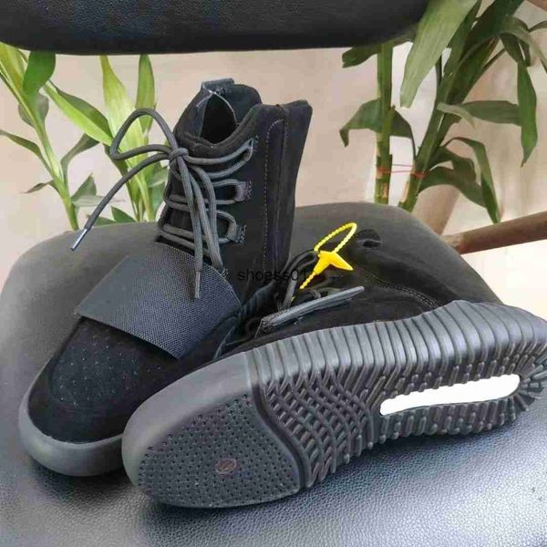 spring and autumn lace up flat casual combat boot high coconut shoes 750 fashion brand men's and women's shoes glow breathable lar, Black
spring and autumn lace up flat casual combat boot high coconut shoes 750 fashion brand men's and women's shoes glow breathable lar, Black