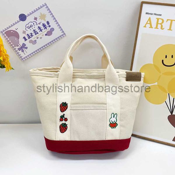 totes simple and stylish carrying bag for women's 2023 summer new simple and casual carrying bag with a large capacity tote bagstylishh
totes simple and stylish carrying bag for women's 2023 summer new simple and casual carrying bag with a large capacity tote bagstylishh