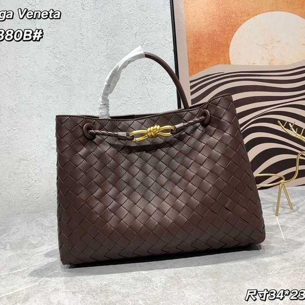versatile designer andiamo bag woven botegas purse ins old money style handbag large capacity one shoulder crossbody 8 button tote women
versatile designer andiamo bag woven botegas purse ins old money style handbag large capacity one shoulder crossbody 8 button tote women