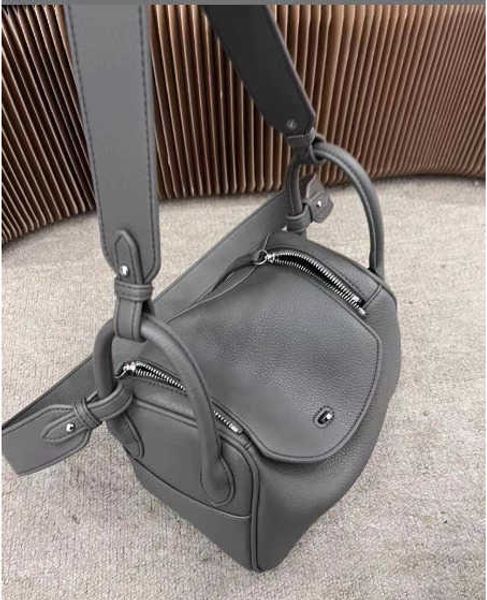 h ermes lindiss for women new doctors bag single shoulder handheld crossbody fashion trend pillow universal womens casua with real logo 4pda
h ermes lindiss for women new doctors bag single shoulder handheld crossbody fashion trend pillow universal womens casua with real logo 4pda