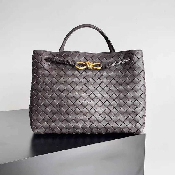 sheepskin designer 2023 andiamo bag new botegas purse woven women's handheld diagonal straddle one shoulder intreciato small handbag y6
sheepskin designer 2023 andiamo bag new botegas purse woven women's handheld diagonal straddle one shoulder intreciato small handbag y6