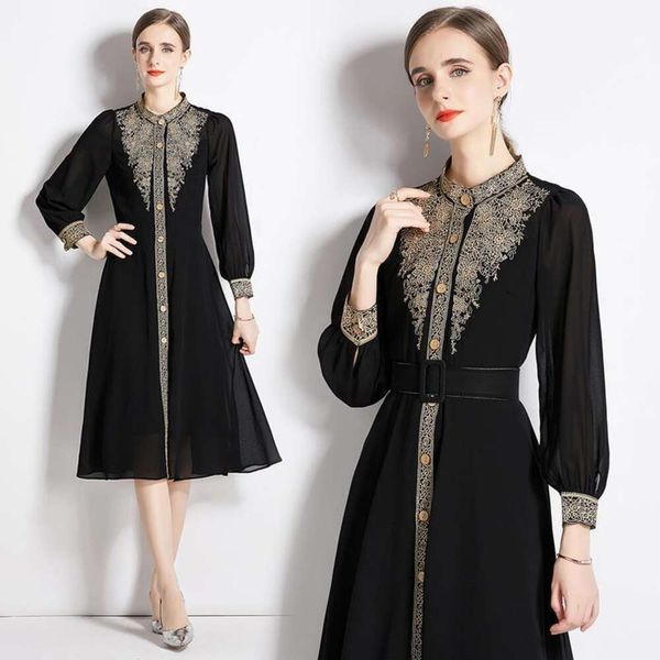 autumn style three dimensional positioning embroidered long sleeved slim looking skirt womens stand up collar pure, Black;gray
autumn style three dimensional positioning embroidered long sleeved slim looking skirt womens stand up collar pure, Black;gray