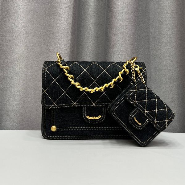 designer womens shoulder bag classic denim bag clamshell diamond hardware metal buckle matelasse chain hand crossbody bag luxury handbags fe
designer womens shoulder bag classic denim bag clamshell diamond hardware metal buckle matelasse chain hand crossbody bag luxury handbags fe