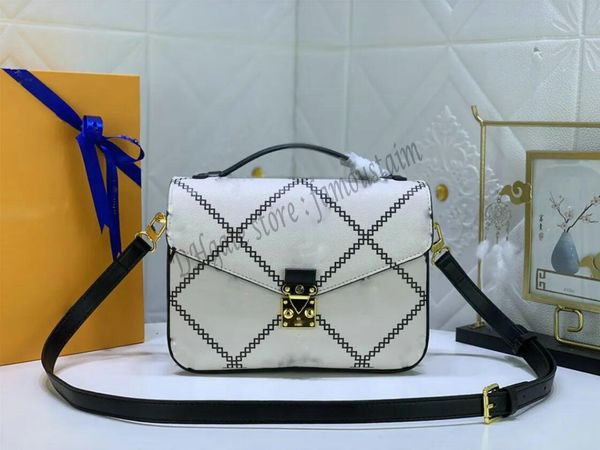 new fashion designer shoulder bag m46028 messenger bag women metis tote black and white embossed soft grain leather stripe wallet
new fashion designer shoulder bag m46028 messenger bag women metis tote black and white embossed soft grain leather stripe wallet