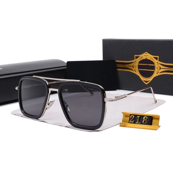 2023 vintage sunglasses square women's sun glasses fashion designer shades luxury golden frame sunglasses uv400 gradient lxn-evo dita 2, White;black
2023 vintage sunglasses square women's sun glasses fashion designer shades luxury golden frame sunglasses uv400 gradient lxn-evo dita 2, White;black
