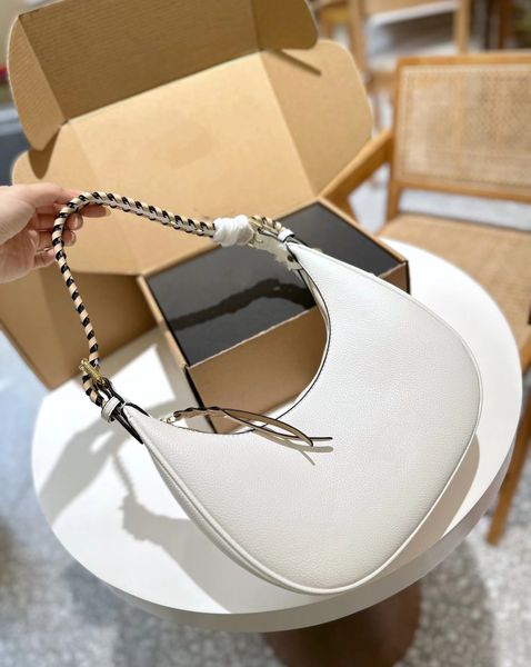 new luxury leather underarm bag fashion original moon bag evening dress designer women's classic vintage style zipper closure
new luxury leather underarm bag fashion original moon bag evening dress designer women's classic vintage style zipper closure