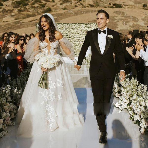 sweetheart corset wedding dresses with remove long sleeve plus size appliques lace beach wedding bridal gown, White
sweetheart corset wedding dresses with remove long sleeve plus size appliques lace beach wedding bridal gown, White