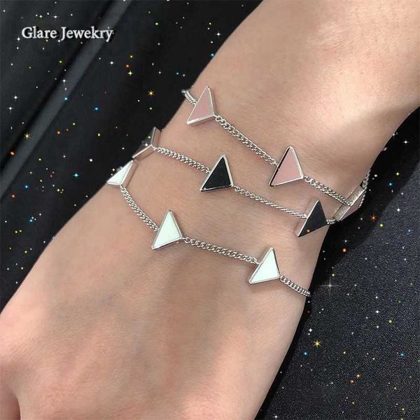 charm bracelets designer ins style minimalist p family bracelet versatile temperament geometric inverted triangle chain fashion for women 27, Golden;silver
charm bracelets designer ins style minimalist p family bracelet versatile temperament geometric inverted triangle chain fashion for women 27, Golden;silver