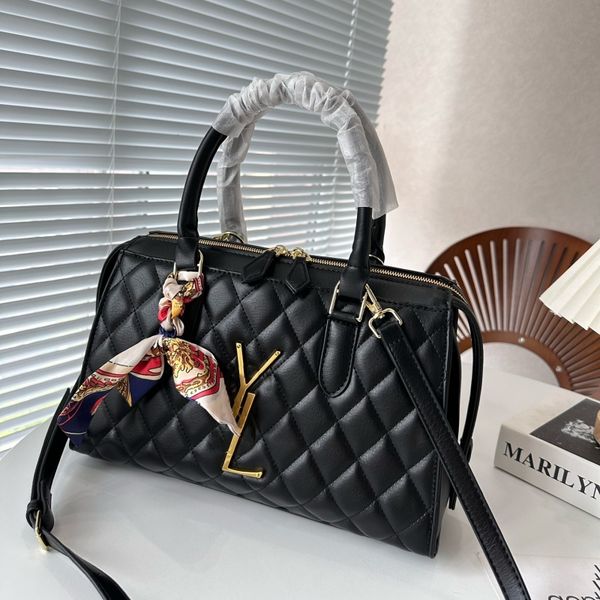 pillow bag tote bag designer bag handbag handbags luxury shoulder bags women crossbody bag glitter strap purse bag new black sunset yl sanit
pillow bag tote bag designer bag handbag handbags luxury shoulder bags women crossbody bag glitter strap purse bag new black sunset yl sanit