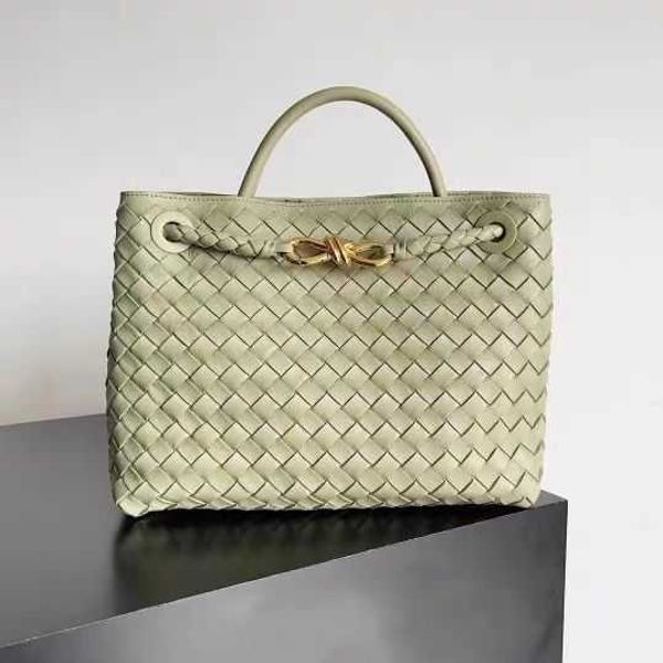 purse sheepskin botegas designer 2023 new andiamo bag woven women's handheld diagonal straddle one shoulder intreciato small handbag u8
purse sheepskin botegas designer 2023 new andiamo bag woven women's handheld diagonal straddle one shoulder intreciato small handbag u8