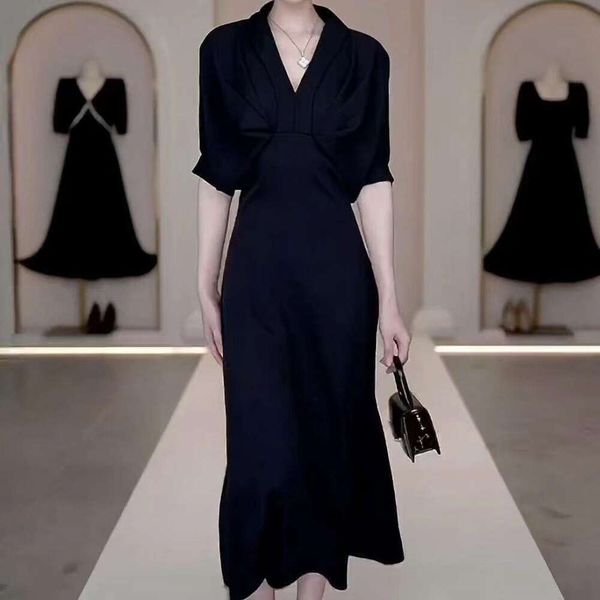 french retro hepburn style dress for women autumn and summer mid long pure color little black, Black;gray
french retro hepburn style dress for women autumn and summer mid long pure color little black, Black;gray