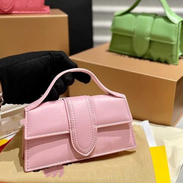 classic lady qualiy designer handbags ladies jacquemes bags new handbag summer fashion versatile letter candy color small square handheld on
classic lady qualiy designer handbags ladies jacquemes bags new handbag summer fashion versatile letter candy color small square handheld on