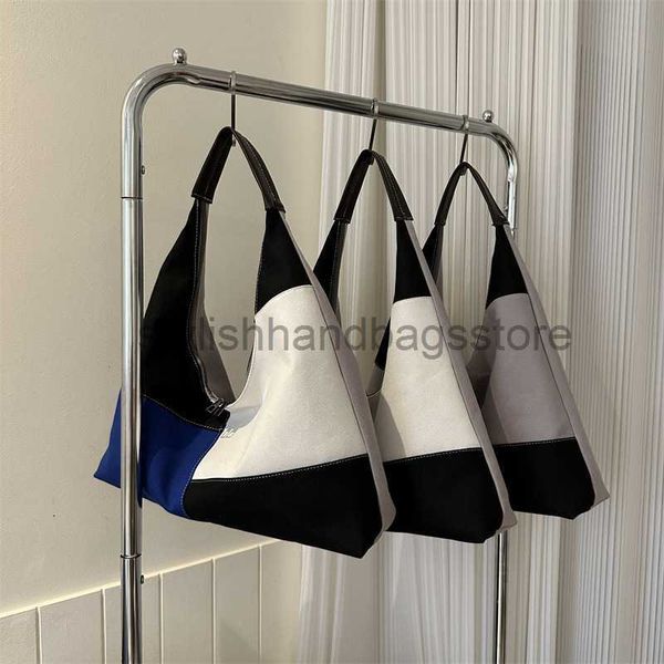 shoulder fashionable and minimalist large capacity patchwork for women's 2023 summer new trendy crescent westernized casual shoulder ba
shoulder fashionable and minimalist large capacity patchwork for women's 2023 summer new trendy crescent westernized casual shoulder ba