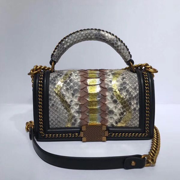 9a designer flap bag imported serpentine leather shoulder handbag 25cm chain totes high imitation crossbody with box
9a designer flap bag imported serpentine leather shoulder handbag 25cm chain totes high imitation crossbody with box