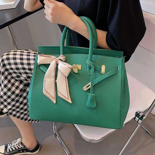 h ermes fashion brikis's handbags for sale advanced high-capacity bag female autumn and winter 2023 new fashion texture niche design po
h ermes fashion brikis's handbags for sale advanced high-capacity bag female autumn and winter 2023 new fashion texture niche design po