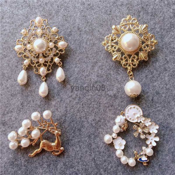 pins brooches vintage fawn pearl coat pin cardigan buckle brooch woman hat coat brooches accessories hkd230807, Gray
pins brooches vintage fawn pearl coat pin cardigan buckle brooch woman hat coat brooches accessories hkd230807, Gray