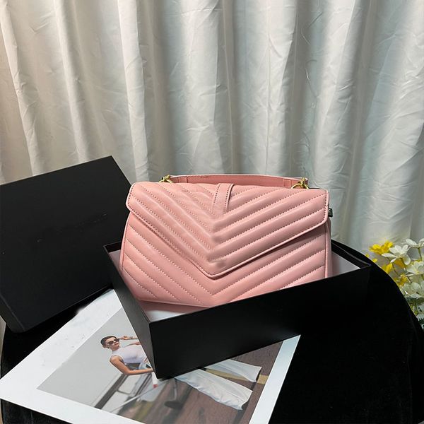 pink shoulder bag chain crossbody handbag leather sewing texture hardware decoration removing strap internal dual zipper pocket wallet
pink shoulder bag chain crossbody handbag leather sewing texture hardware decoration removing strap internal dual zipper pocket wallet