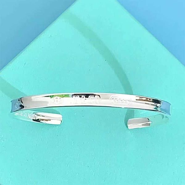 tiffay 1837 series bracelet s925 sterling silver open fashion simple generous gifts for men and women, Black
tiffay 1837 series bracelet s925 sterling silver open fashion simple generous gifts for men and women, Black