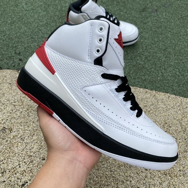 2023 original 2s og chicago basketball shoes 2 (ii) white varsity red black men's brand name sports sneakers
2023 original 2s og chicago basketball shoes 2 (ii) white varsity red black men's brand name sports sneakers