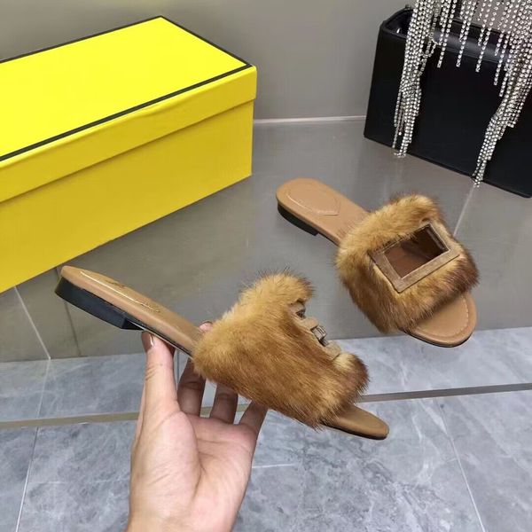 comfort woman sandal genuine leather slipper slide flats mink ff baguette tone on tone leather outdoor beach flip flop shoes fur made italy, Black
comfort woman sandal genuine leather slipper slide flats mink ff baguette tone on tone leather outdoor beach flip flop shoes fur made italy, Black