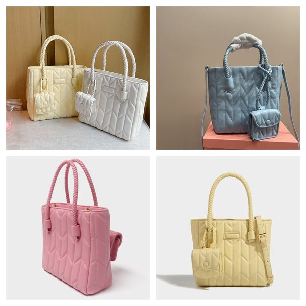 designer cardholder fashionable bag luxury designer bags shopping bag leather handbag shoulder bag womens tote crossbody fashion purses hand
designer cardholder fashionable bag luxury designer bags shopping bag leather handbag shoulder bag womens tote crossbody fashion purses hand