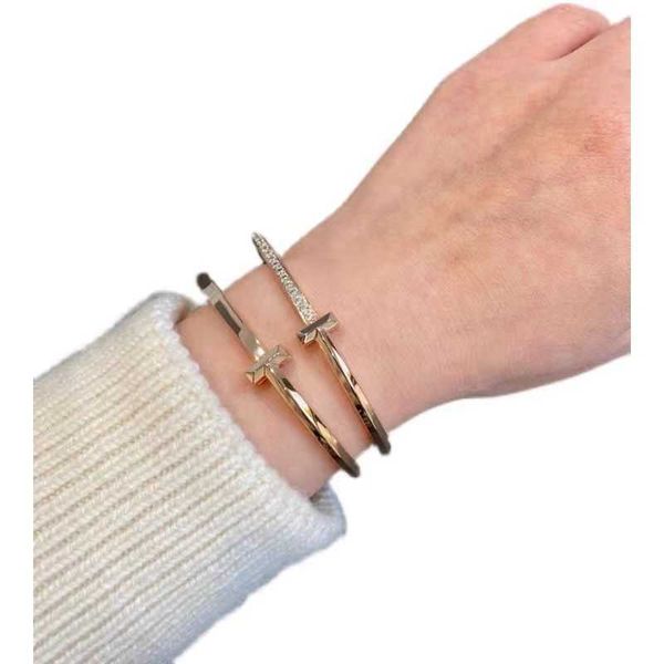 tiffay t1 bracelet 18k rose gold women's bracelet 925 sterling silver lovers new yiyang qianxi bracelet simple, Black
tiffay t1 bracelet 18k rose gold women's bracelet 925 sterling silver lovers new yiyang qianxi bracelet simple, Black
