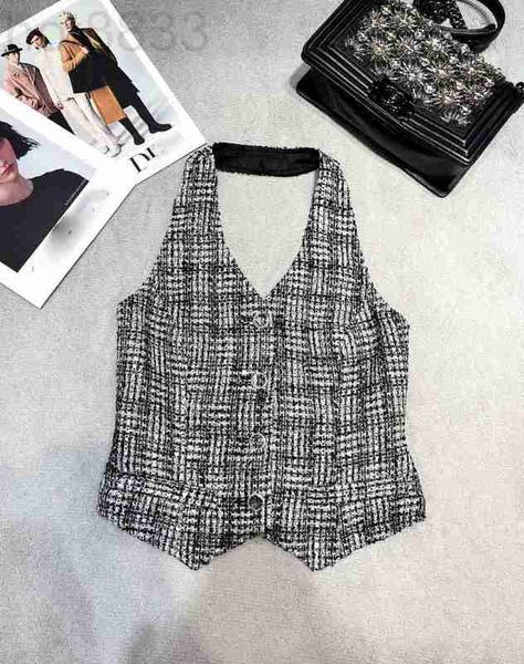 women's vests designer 2023 summer new high celebrity's temperament shows slim weight and age reduction hanging neck knitted plaid, Black;white
women's vests designer 2023 summer new high celebrity's temperament shows slim weight and age reduction hanging neck knitted plaid, Black;white