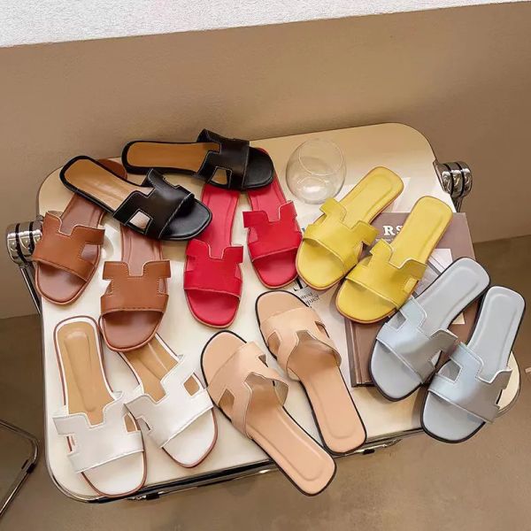 designer women sandals slippers genuine leather flat sandals summer fashion beach h letter drag nude black white brown matte women's sl
designer women sandals slippers genuine leather flat sandals summer fashion beach h letter drag nude black white brown matte women's sl