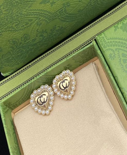 quality earring luxury women studs fashion heart love stud couple gifts designer jewelry engagement earrings whole4615970, Golden;silver
quality earring luxury women studs fashion heart love stud couple gifts designer jewelry engagement earrings whole4615970, Golden;silver