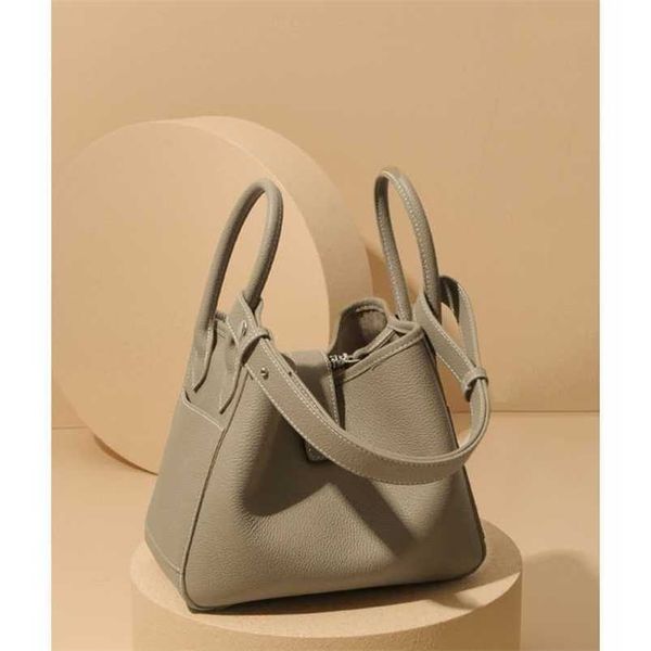 designer herbags totes lindies designer totes h ess bags a genuine leather head layer cowhide handbag leather feel handbag shoulder crossbod
designer herbags totes lindies designer totes h ess bags a genuine leather head layer cowhide handbag leather feel handbag shoulder crossbod