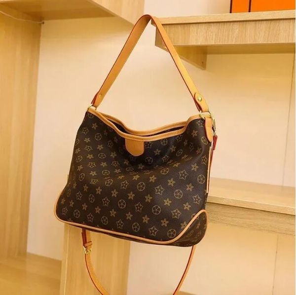 designer bag handbag shoulder bag ladies messenger bag fashion classic wallet clutch soft leather with letter logo purse
designer bag handbag shoulder bag ladies messenger bag fashion classic wallet clutch soft leather with letter logo purse