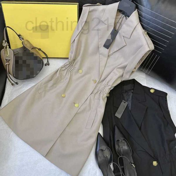 basic & casual dresses designer elegant and commuter style elastic waist lapel double row gold buckle chain wool blended sleeveless vest dre, Black;gray
basic & casual dresses designer elegant and commuter style elastic waist lapel double row gold buckle chain wool blended sleeveless vest dre, Black;gray