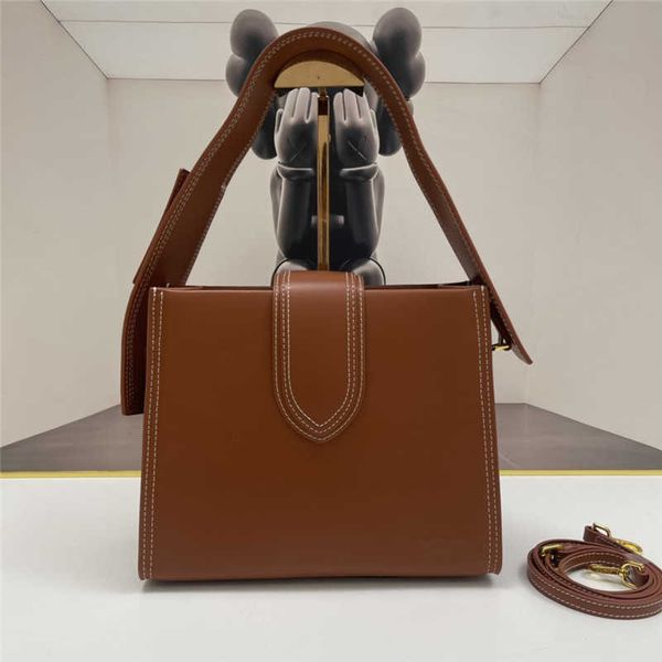 classic lady qualiy designer handbags ladies jacquemes bags handbag niche brand portable tote fashion large capacity underarm versatile cros
classic lady qualiy designer handbags ladies jacquemes bags handbag niche brand portable tote fashion large capacity underarm versatile cros
