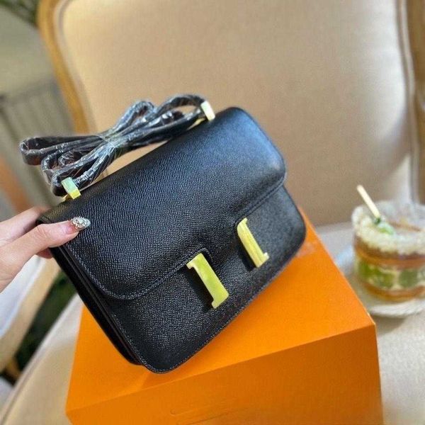designer shoulder bag women's crossbody handbag new palmprint leather female wallet versatile stewardess kangkang small square bag mess
designer shoulder bag women's crossbody handbag new palmprint leather female wallet versatile stewardess kangkang small square bag mess