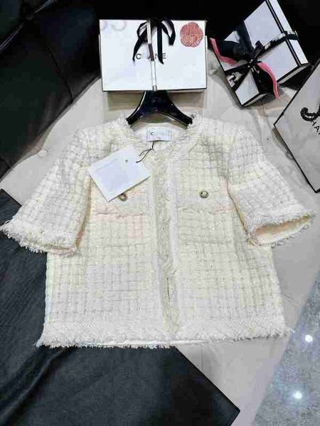 women's jackets designer 23 early autumn new high sweet text head temperament reduced age heavy industry knitted short sleeve coat 9feb, Black;brown
women's jackets designer 23 early autumn new high sweet text head temperament reduced age heavy industry knitted short sleeve coat 9feb, Black;brown