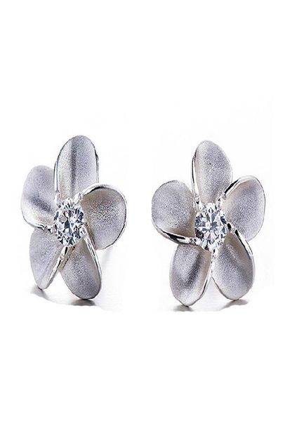 lady 925 sterling silver cubic zircon sweet stylish stud earring luxury crystal jewelry whole6951405, Golden;silver
lady 925 sterling silver cubic zircon sweet stylish stud earring luxury crystal jewelry whole6951405, Golden;silver