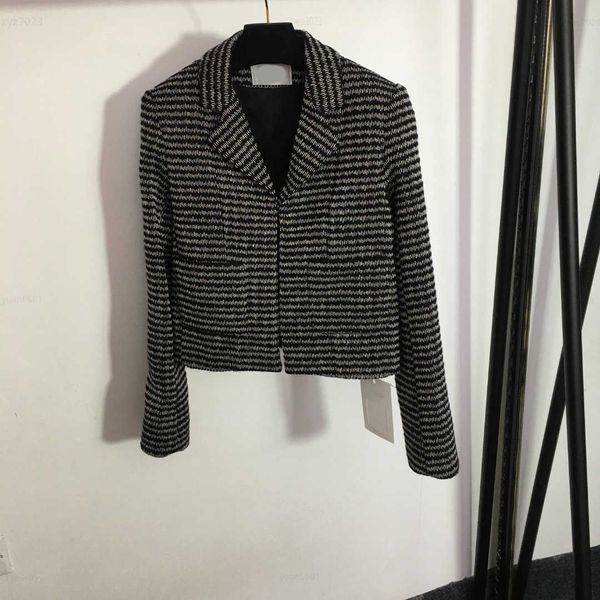 womens designer fashion girl coat bright silk blended tweed jacket size s- long sleeved overcoat luxurious aug02, Black;brown
womens designer fashion girl coat bright silk blended tweed jacket size s- long sleeved overcoat luxurious aug02, Black;brown