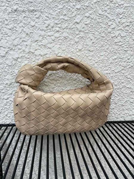 women luxurys designers jodie bags leather handbags women's soft woven handbag tote clutch purses braided underarm bag
women luxurys designers jodie bags leather handbags women's soft woven handbag tote clutch purses braided underarm bag