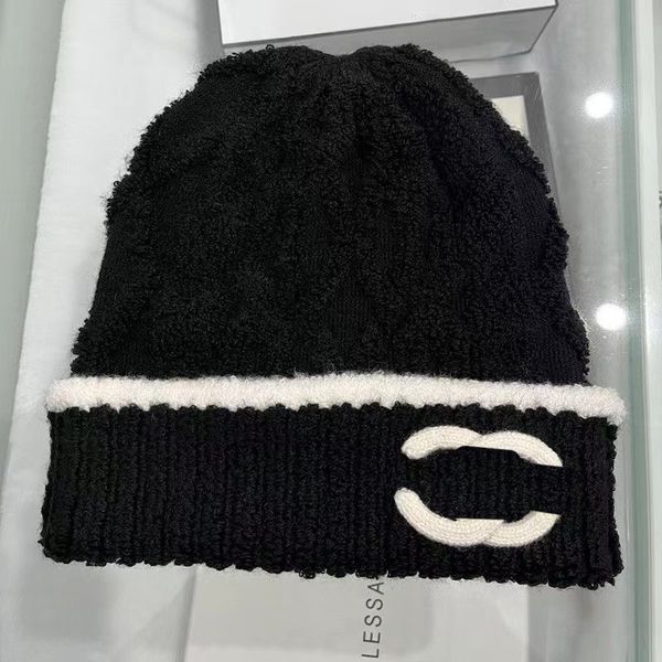 designer beanie luxury beanie temperament versatile knitted hat warm design hat christmas gift alphabet design winter ear protection, Blue;gray
designer beanie luxury beanie temperament versatile knitted hat warm design hat christmas gift alphabet design winter ear protection, Blue;gray