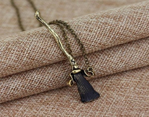 rj fashion hp thunderbolt flying broom metal necklaces antique bronze plated witch wizard magic broom necklace man woman choker3139380, Silver
rj fashion hp thunderbolt flying broom metal necklaces antique bronze plated witch wizard magic broom necklace man woman choker3139380, Silver