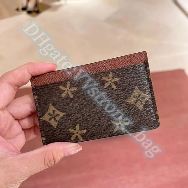 key pouch luxurys designer m60703 cover passport holders key wallets women coin purses pocket organizer card case mens genuine leather class, Red;blue
key pouch luxurys designer m60703 cover passport holders key wallets women coin purses pocket organizer card case mens genuine leather class, Red;blue