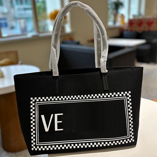 tote shopping bag canvas handbags purse shoulder bags fashion letters leather handle large capacity pockets 36cm
tote shopping bag canvas handbags purse shoulder bags fashion letters leather handle large capacity pockets 36cm