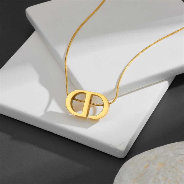 pig nose steel simple cd letter necklace female personality hip hop crowd design lock colorless bone chain, Black
pig nose steel simple cd letter necklace female personality hip hop crowd design lock colorless bone chain, Black