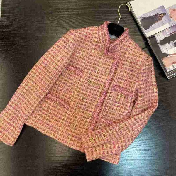 women's jackets designer early autumn new style celebrity light mature slim fit double breasted woven coarse tweed camellia lining coat, Black;brown
women's jackets designer early autumn new style celebrity light mature slim fit double breasted woven coarse tweed camellia lining coat, Black;brown