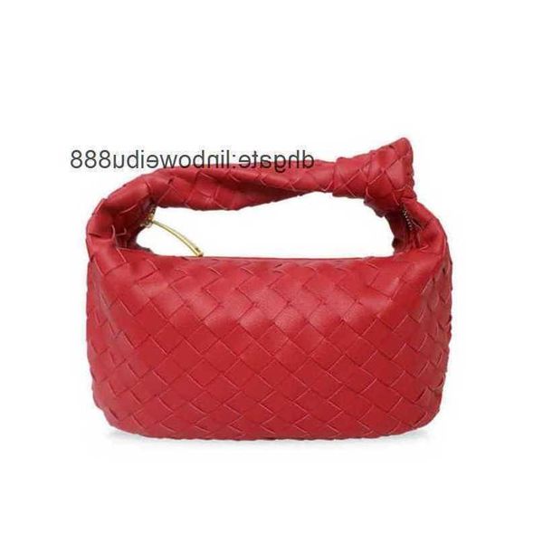 simple abottegas vneta bag authentic cassettes fashion fashion bags jodies leather designer bags jodie color womens cowhide woven knot horn
simple abottegas vneta bag authentic cassettes fashion fashion bags jodies leather designer bags jodie color womens cowhide woven knot horn