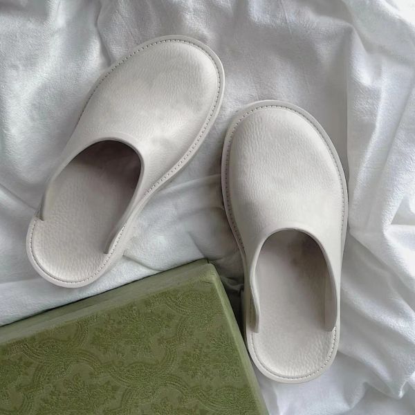 luxury slippers fashion designer women ladies hollow platform sandals made of transparent material cute sunny beach ladies slippers taw, Black
luxury slippers fashion designer women ladies hollow platform sandals made of transparent material cute sunny beach ladies slippers taw, Black