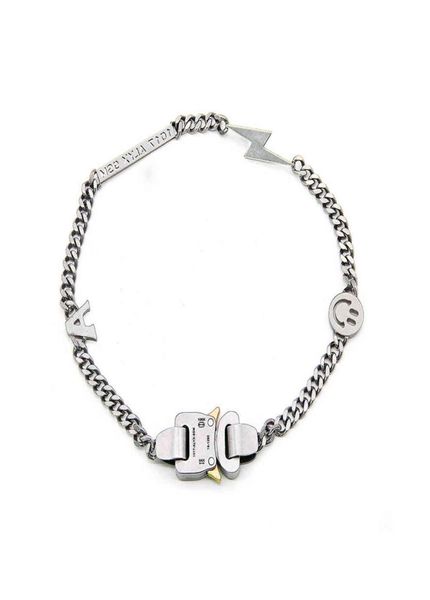 1017 alyx 9sm lightning alyx hero chain necklace hip hop alyx street accessories pearl necklace 2111232675043, Silver
1017 alyx 9sm lightning alyx hero chain necklace hip hop alyx street accessories pearl necklace 2111232675043, Silver